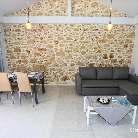 Casa Di Mona